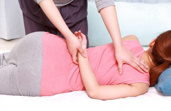 辛い肩こりに悩まれている方はご相談ください | 徳島市で身体のもみほぐしを行う癒し処 MARE